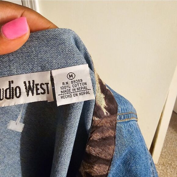 Vtg 80's Studio West Boxy Animal Print Trim Denim Short Sleeve Jacket. - Picture 10 of 15